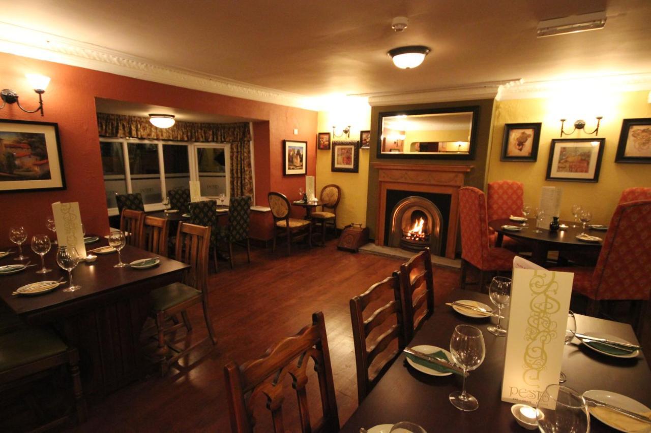 The Dibbinsdale Inn Bromborough Bagian luar foto